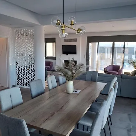 Maria Luxury Villa *