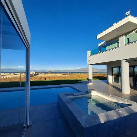 Villa Maria Luxury Léheo