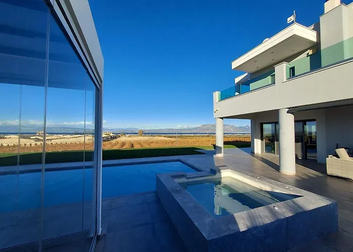 וילה Maria Luxury Lechaio